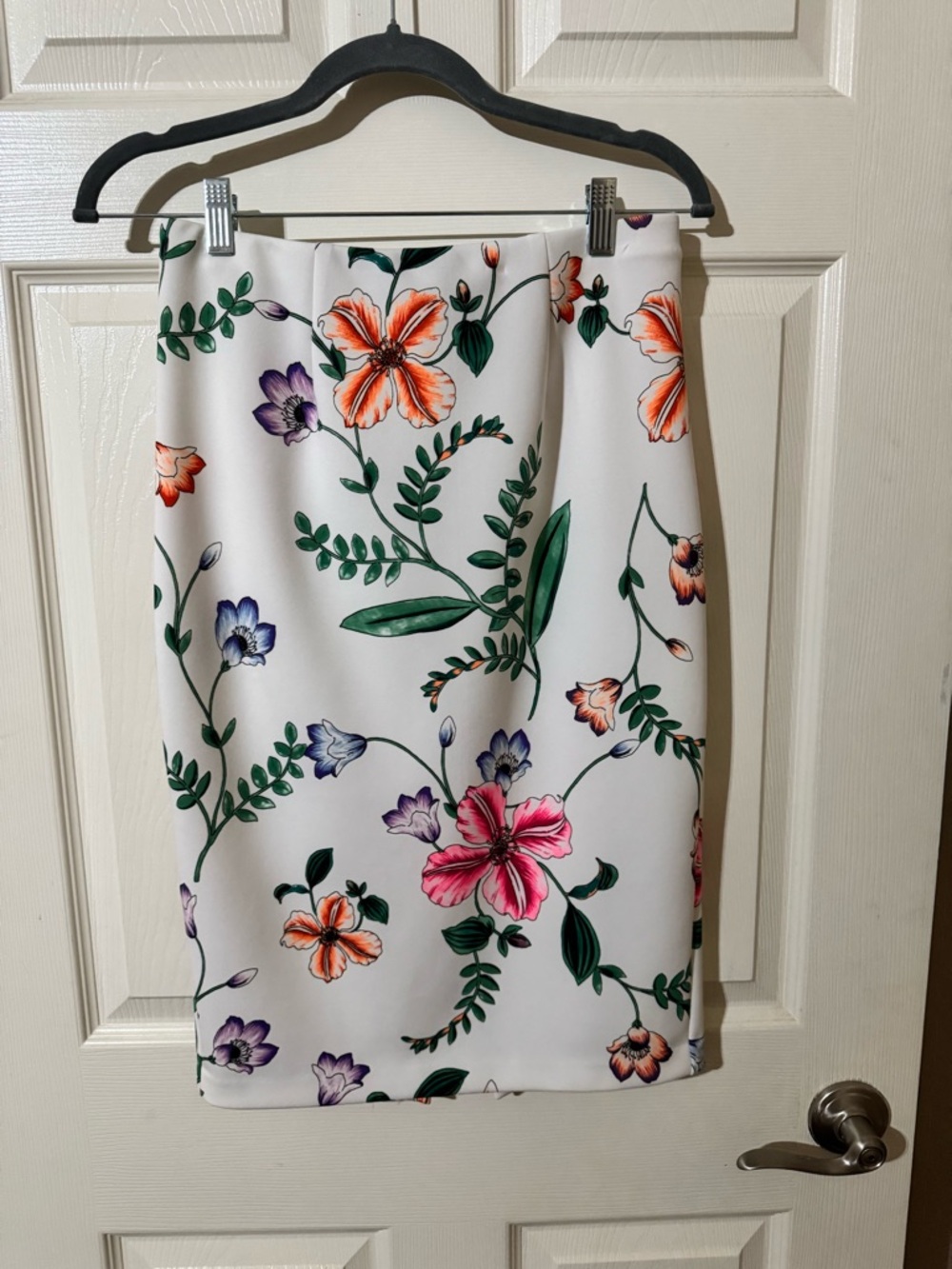 Express White Floral Pencil Skirt with Pink, Orange & Purple Blooms